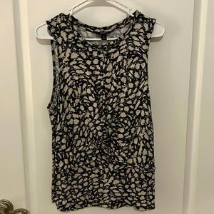 Womens Vera Wang tank top. Size XL.